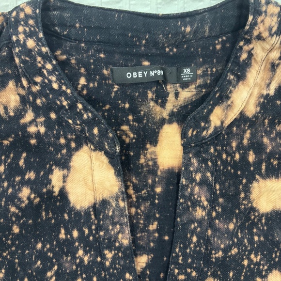 Obey Clothing Black Bleached T-shirt XS - Picture 2 of 3